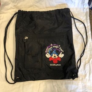 Walt Disney World Mickey string backpack